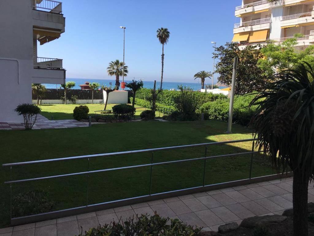 شقة Romantico Piso De La Playa Fenals يوريت دي مار المظهر الخارجي الصورة