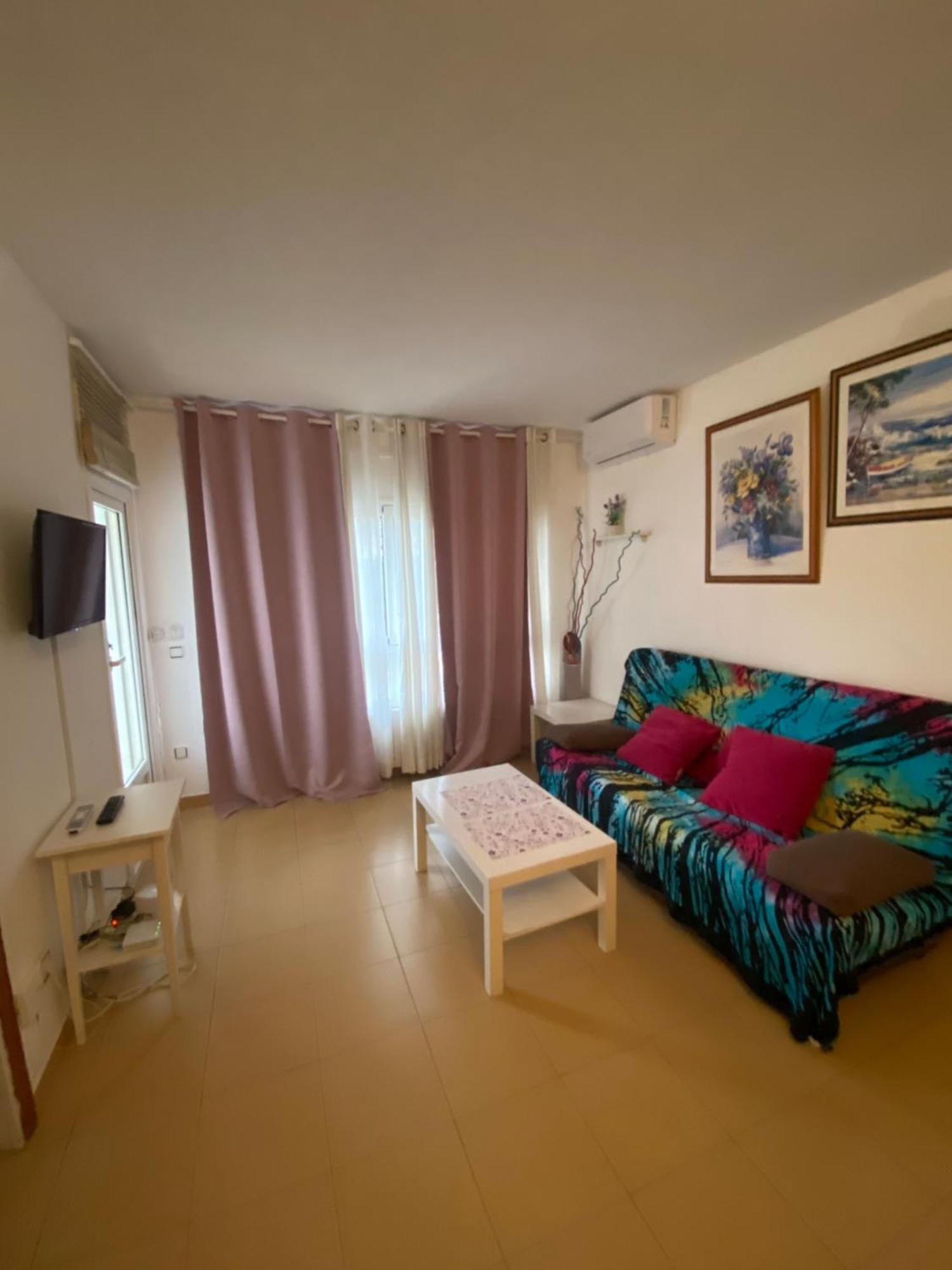 شقة Romantico Piso De La Playa Fenals يوريت دي مار المظهر الخارجي الصورة